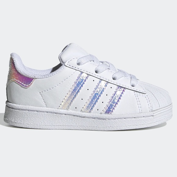 Adidas SUPERSTAR SHOES size 5K - Picture 4 of 9